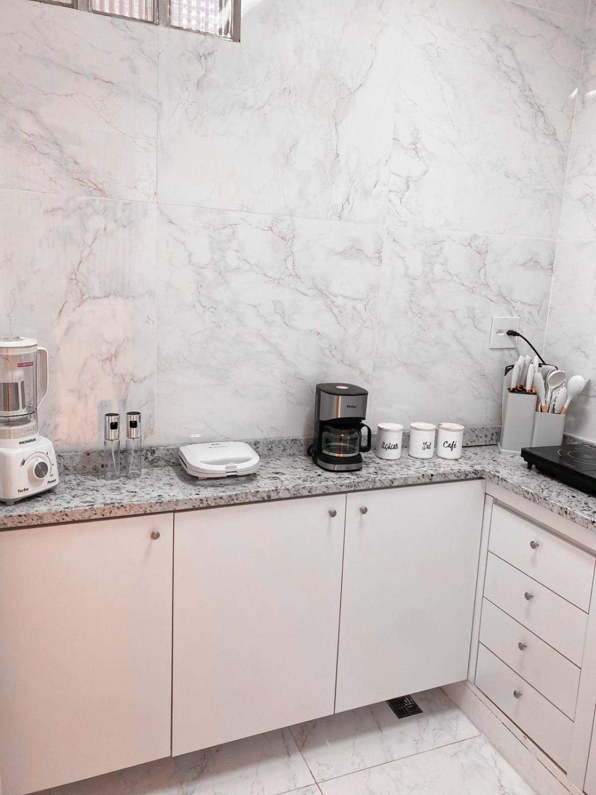 Apartamento Otima Localizacao No Centro Do Rj, Frente Ao Metro *